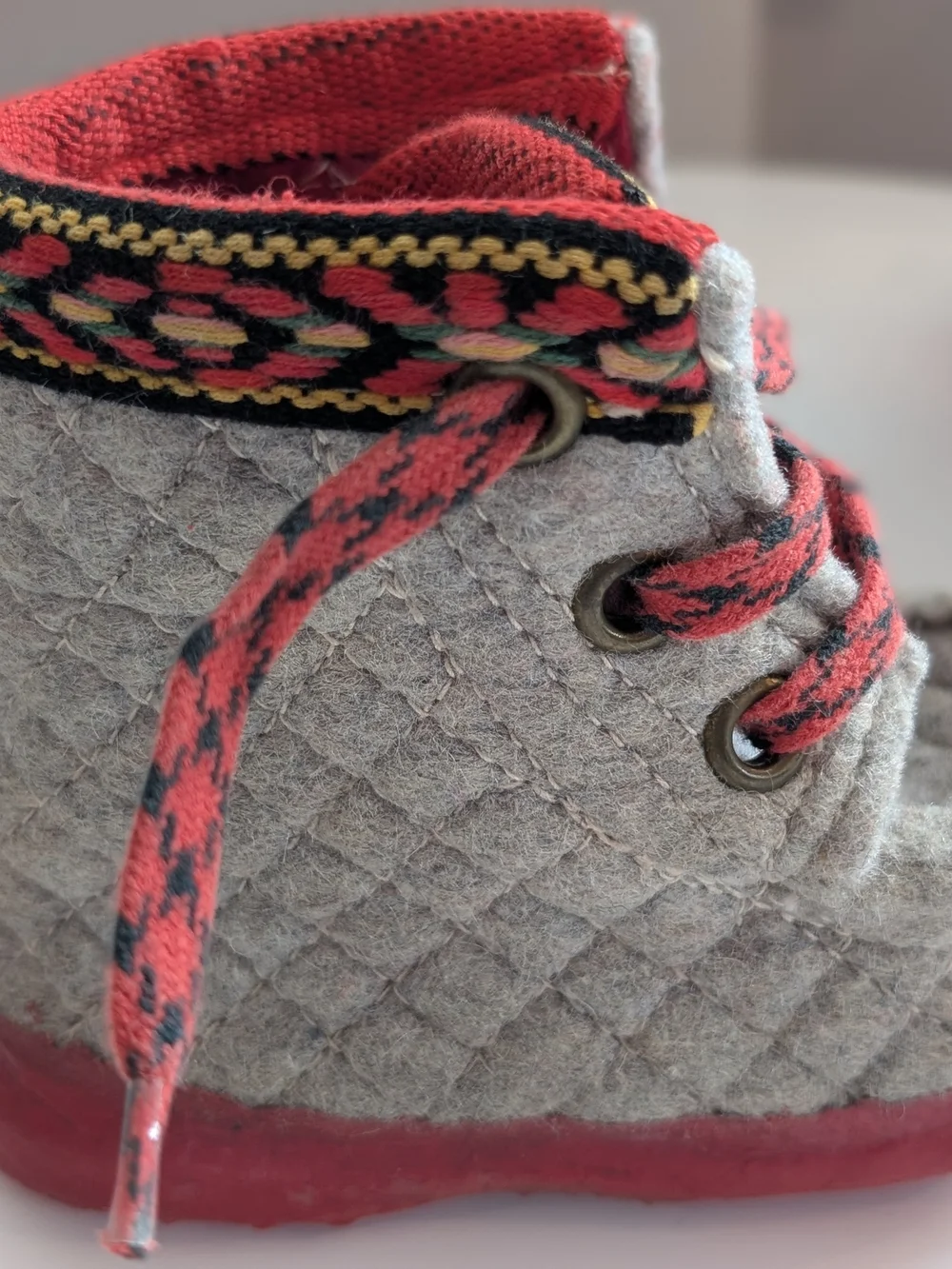 VTG Nesnalobben Wool Winter Boots Toddler Size 10T Handmade in Norway Gray Red